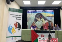 Photo of كفاح المرأة الصحراوية موضوع نقاش على راديو سان بوروندون الكناري.